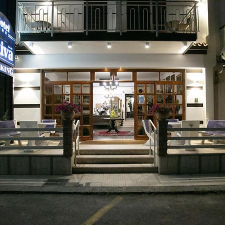 Hotel La Riva Giardini Naxos Eksteriør billede