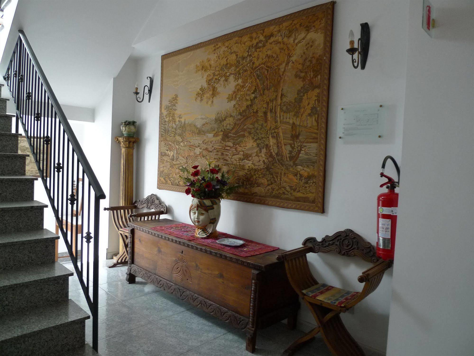 Hotel La Riva Giardini Naxos Eksteriør billede