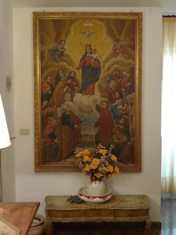 Hotel La Riva Giardini Naxos Eksteriør billede